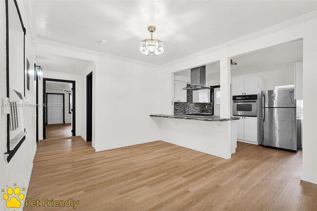 Building Photo - 12287 NE 7th Ave