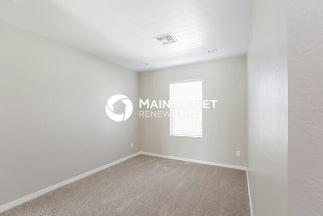 Building Photo - 3 Bedroom Pet-Friendly Home in Phoenix, AZ...