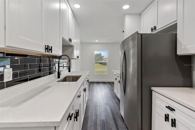 Building Photo - 2616 E 21st Ave