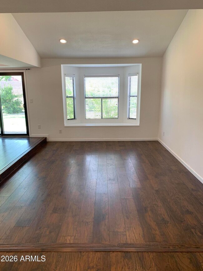 Building Photo - 6614 E Sandra Terrace