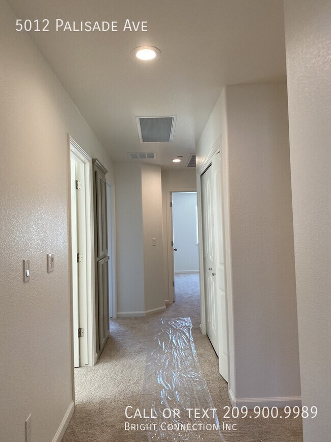 Building Photo - 5012 Palisade Ave
