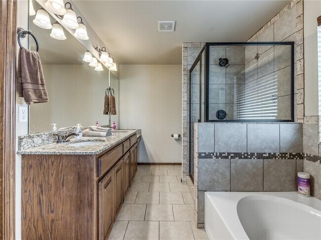 Building Photo - Stunning Yukon Home