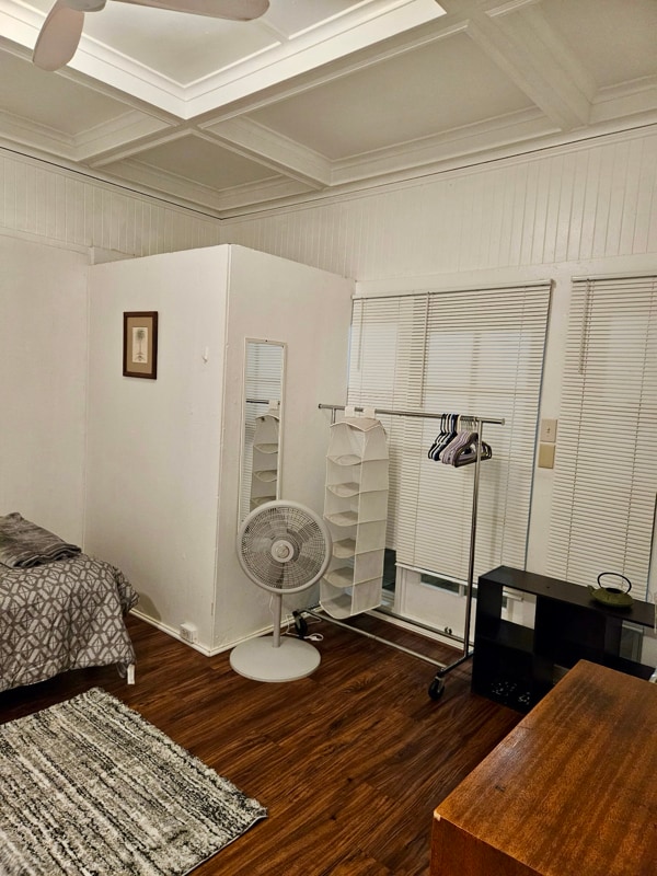 Building Photo - 1124 8th Ave