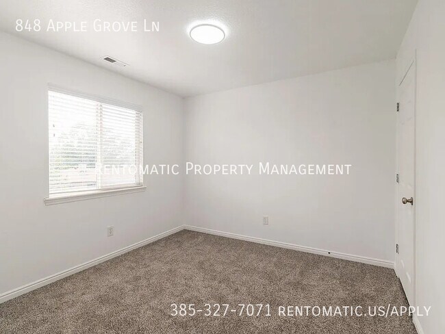 Building Photo - 848 Apple Grove Ln
