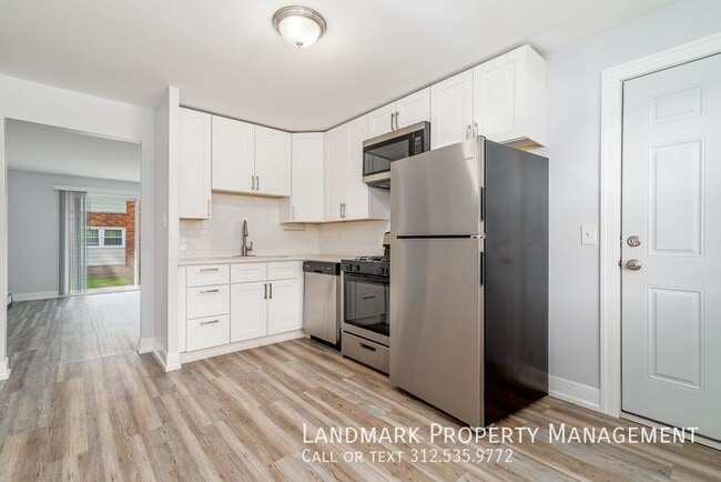Primary Photo - 9825 El Cameno Ln