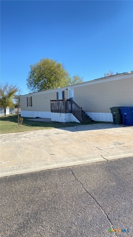 Primary Photo - 36 Locust Dr