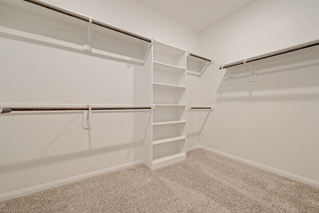 Building Photo - 1521 Beach Oak Dr