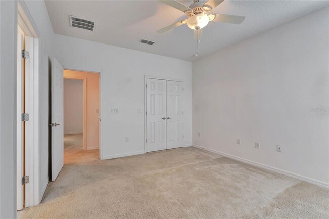 Building Photo - 2311 Victoria Dr