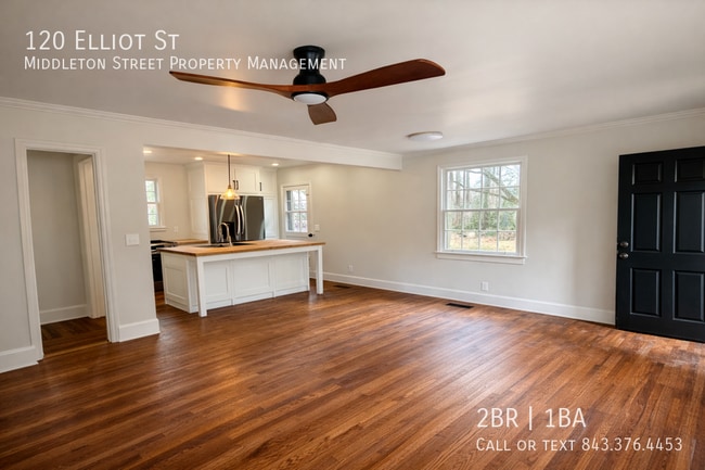 Building Photo - 120 Elliott St