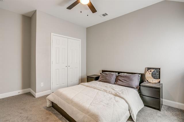 Building Photo - 5617 Kilpatrick Ave