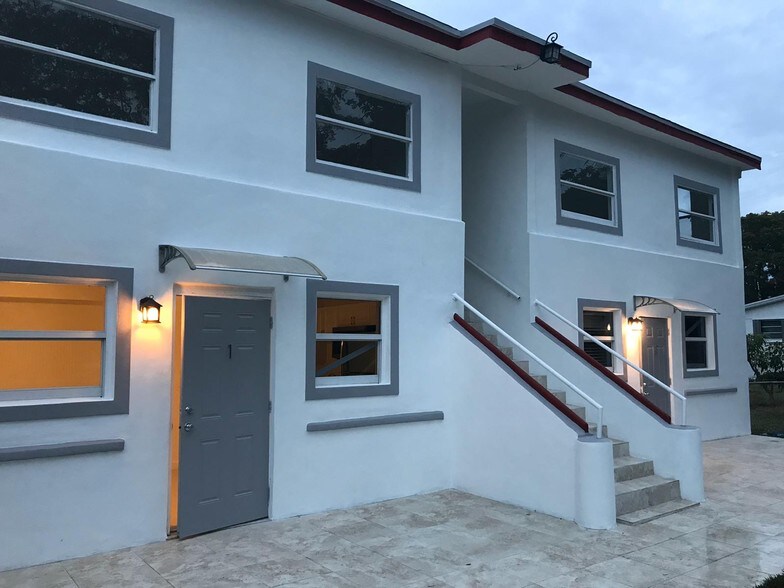 Building Photo - 414 NW 53rd St