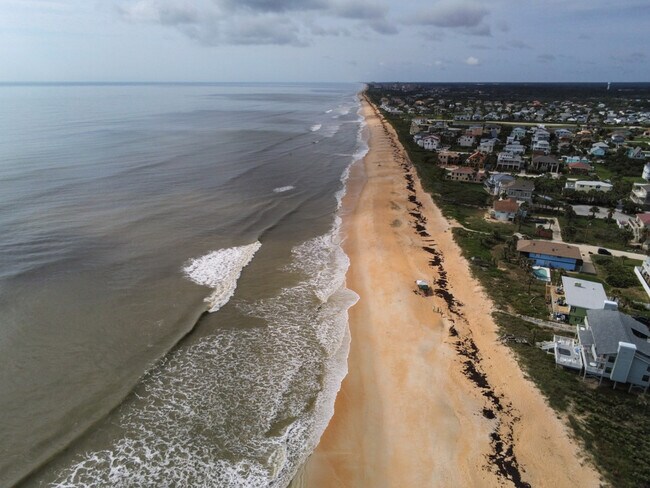 Building Photo - 59 Oceanside Dr