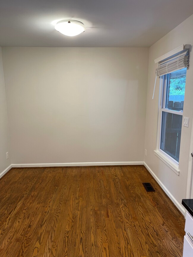 Building Photo - 2831 Bexley Ct