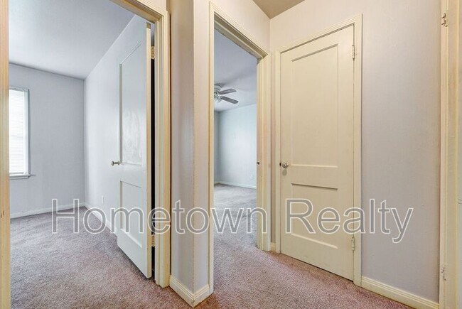 Building Photo - 432 Babb Dr