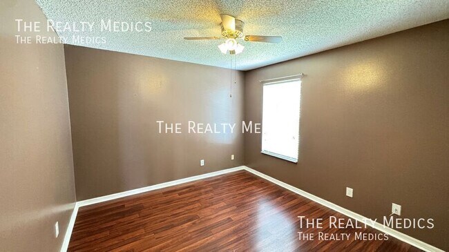 Building Photo - 13628 Tetherline Trail