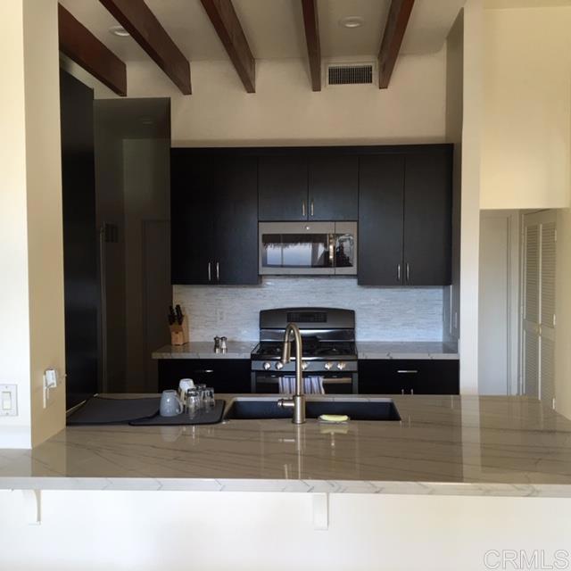 Building Photo - 605 Bonair Pl