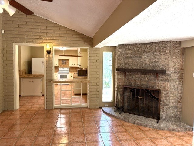 Building Photo - 531 Fairway Ct