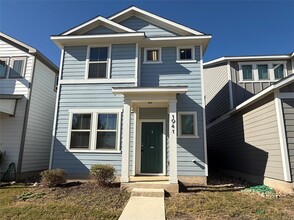 Building Photo - 1941 Arendale Dr