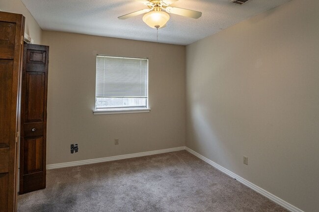 Building Photo - 3 bedroom West Little Rock home
