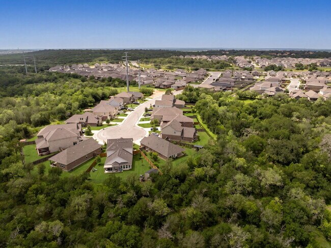 Building Photo - Greenbelt - Cul De Sac - Oversized Homesite