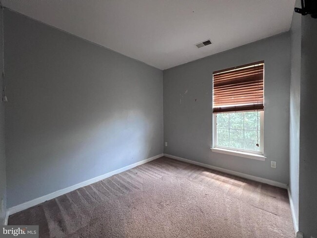 Building Photo - 9038 Falcon Glen Ct