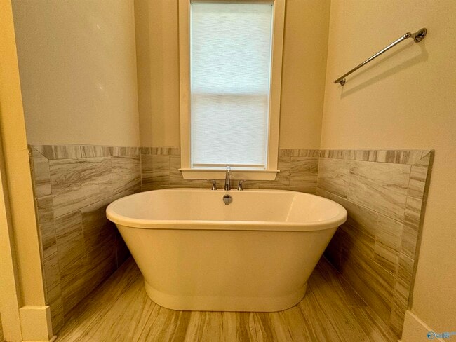 Building Photo - 314 Clift Home Pl Dr