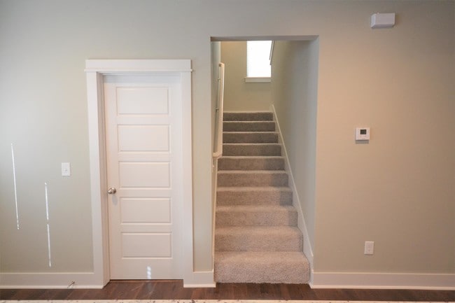 Building Photo - 2019 S Florida Way