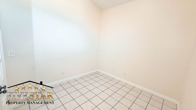 Building Photo - 7322 Cupio St