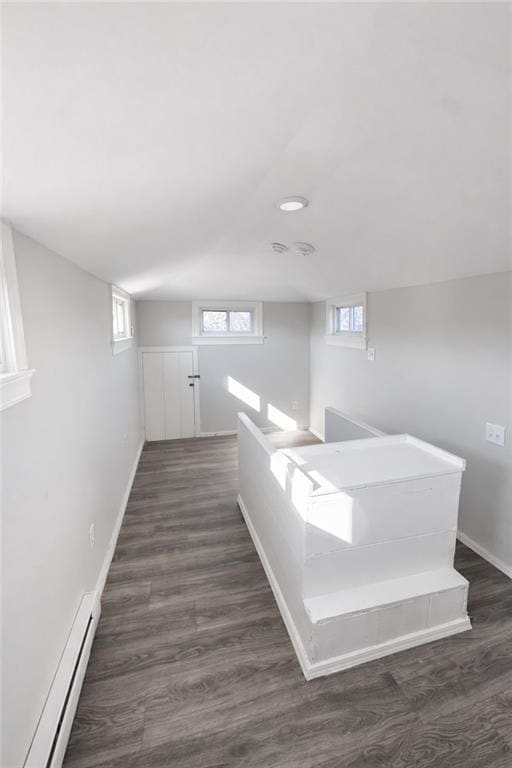 Building Photo - 71 E George St