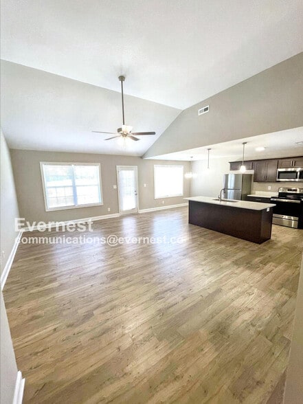 Building Photo - 142 Ardell Dr