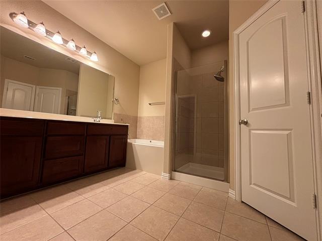 Building Photo - 3736 Sicily St