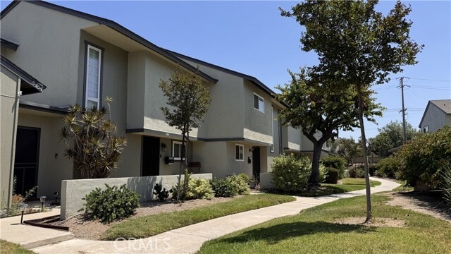 Building Photo - 5468 Cajon Ave
