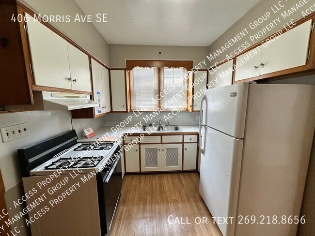 Building Photo - 406 Morris Ave SE