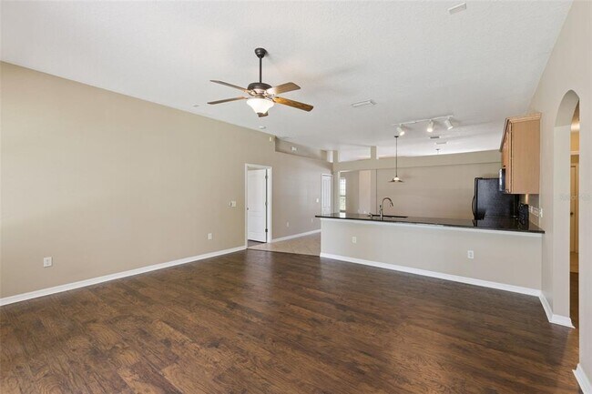 Building Photo - 1106 Natural Oaks Dr