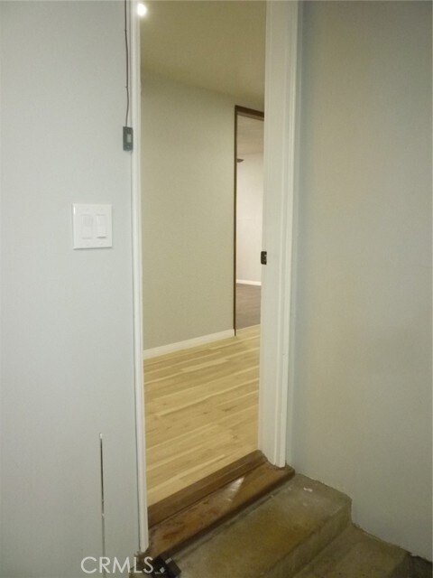 Building Photo - 1432 W 172nd St
