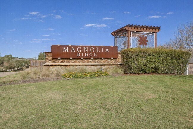 Building Photo - 747 Hackberry Br Ct