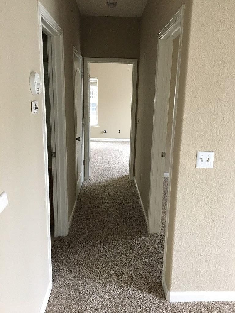 Building Photo - 3301 N Park Dr