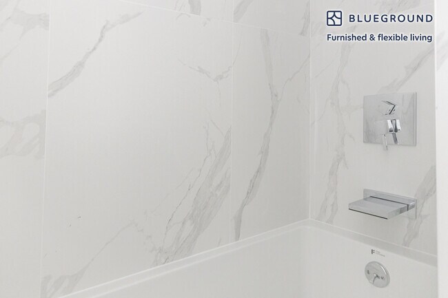 Building Photo - 103 Mosco St