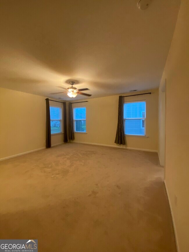 Building Photo - 116 Winslow Cir