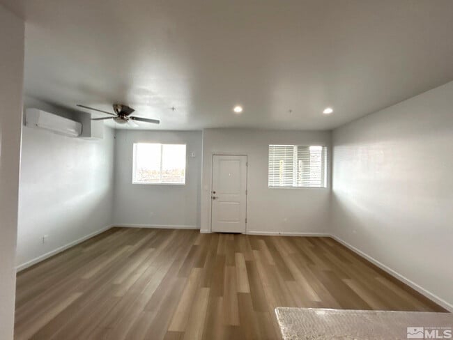 Building Photo - 2788 Plumas St