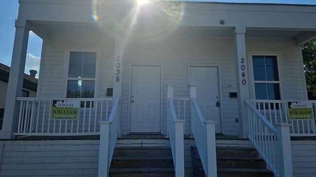 Primary Photo - 2038 St Anthony St