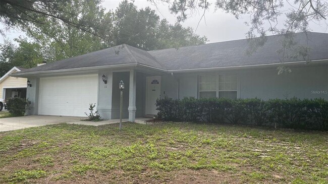 Primary Photo - 32 Almond Dr