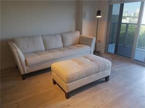 Building Photo - 16385 Biscayne Blvd