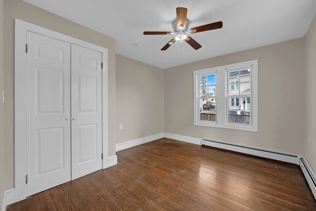 Building Photo - 130 Dalton St