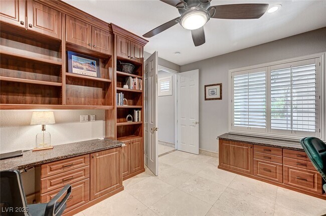 Building Photo - 10249 Wisteria Hills Ct