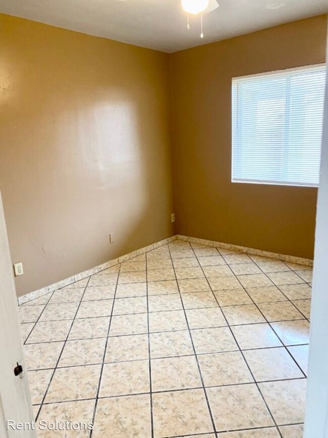 Building Photo - 1 br, 1 bath House - 519 Plumosa Ave, Unit 4