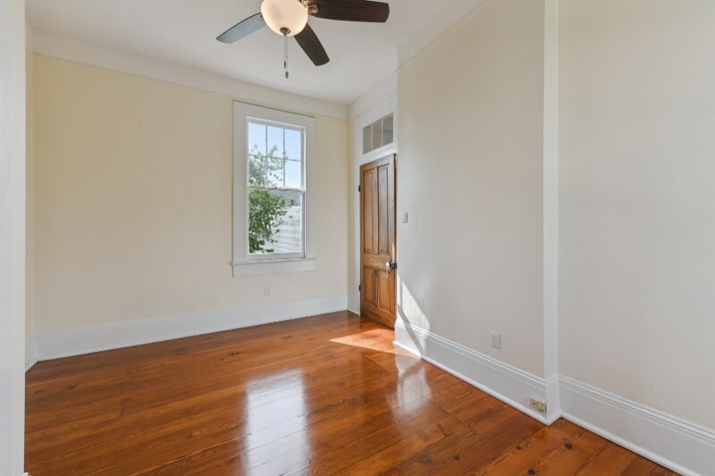 Building Photo - 1631 Esplanade Ave