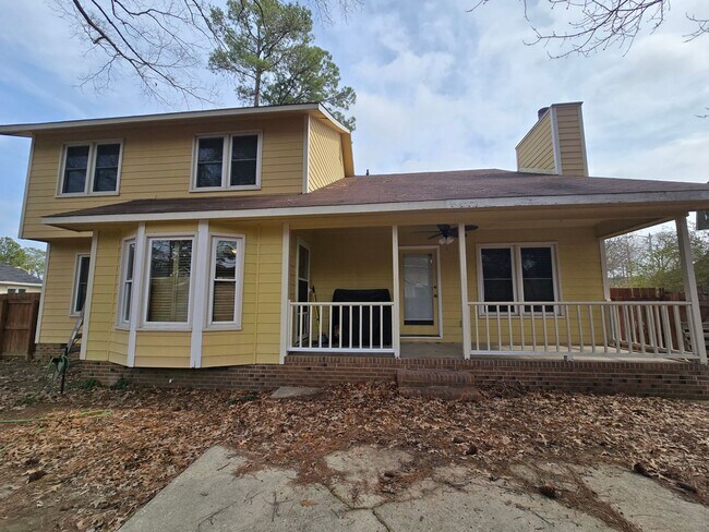 Building Photo - 504 Georgetown~ Lake Shore