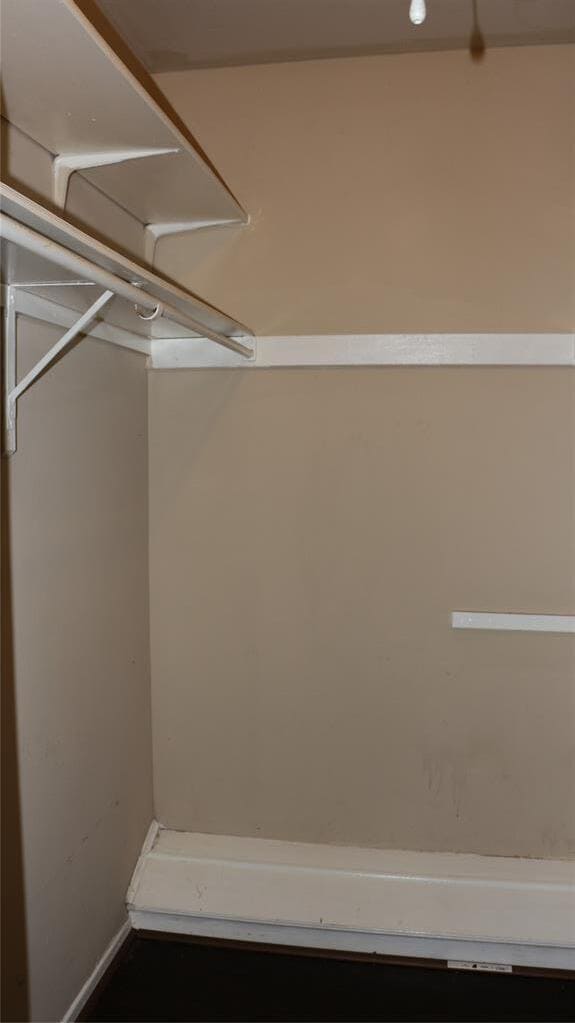 Building Photo - 4003 Stonebridge Dr