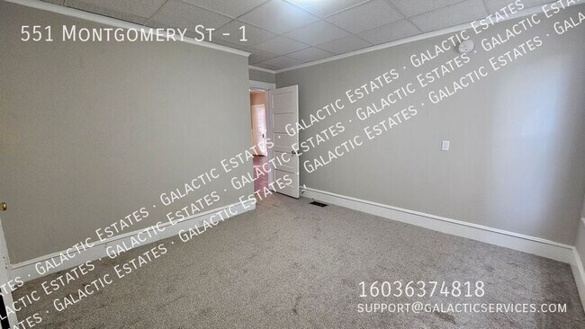 Building Photo - 551 Montgomery St